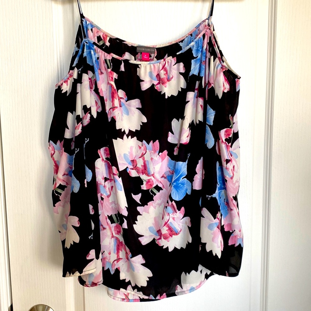 Vince Camuto floral cold shoulder blouse